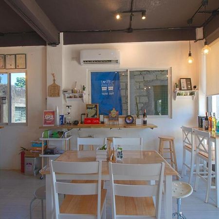 Hometel Barrio House Mactan Lapu-Lapu City Exterior photo