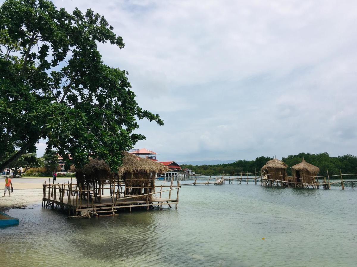 Barrio House Mactan Hotel Lapu-Lapu City Exterior photo