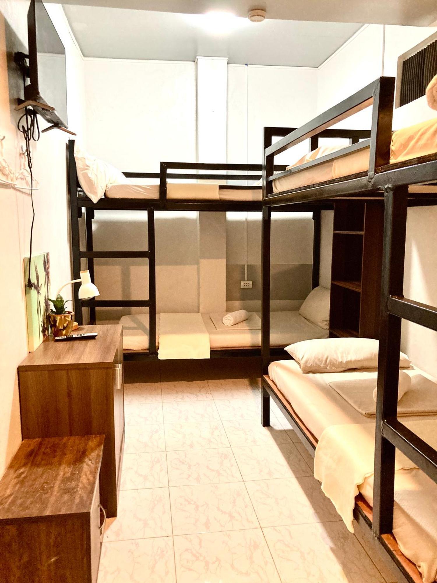 Hometel Barrio House Mactan Lapu-Lapu City Exterior photo